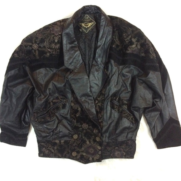 Vintage Jackets & Blazers - Vintage 80's Black Cropped Leather Jacket Floral
